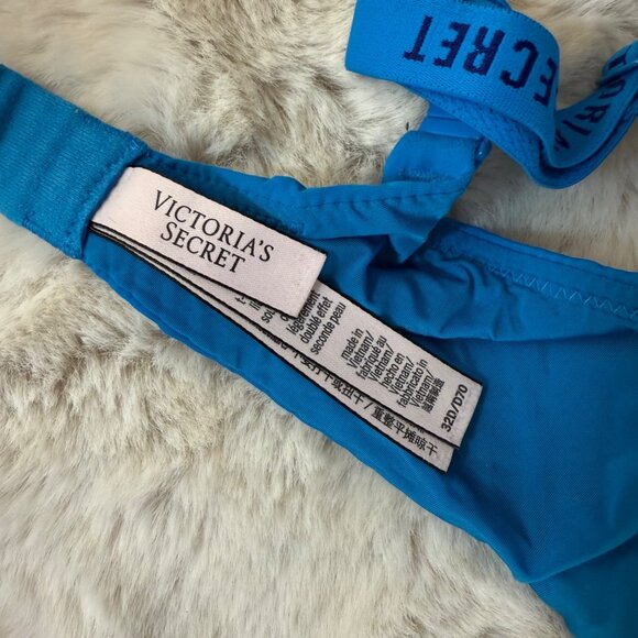 Set of 2 Victoria's Secret; Black Dog Print & Blue Push-Up Bras Sz 32D - Picture 3 of 6